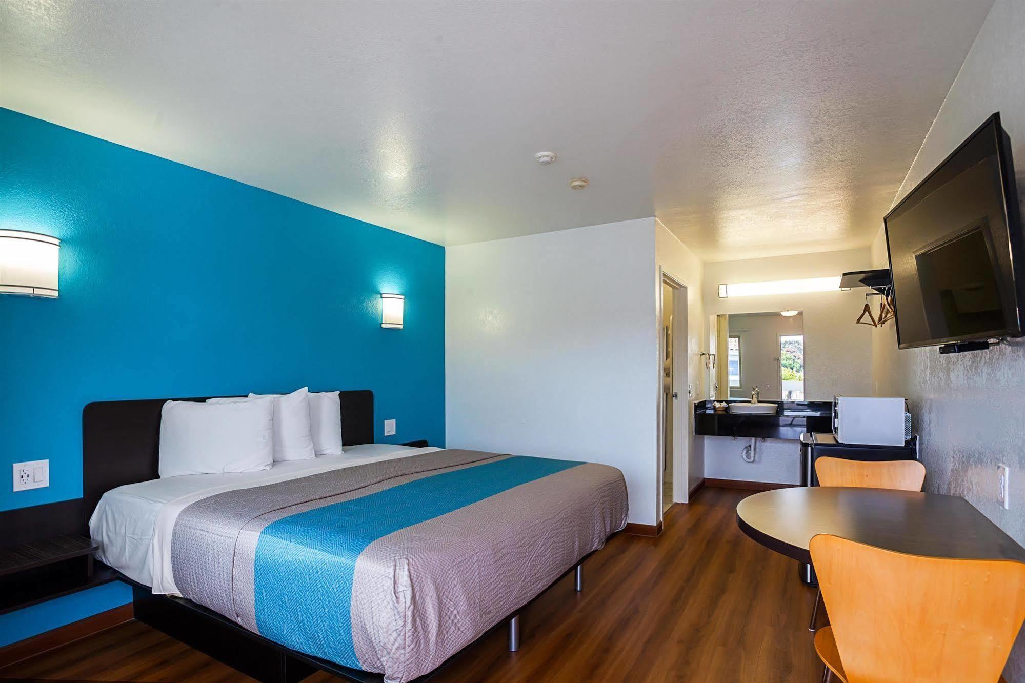 Pacific Inn Motel เวนทูรา ภายนอก รูปภาพ